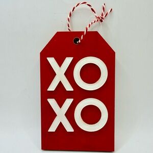 Valentines Day Wooden Red XOXO Hanging Wall Plaque Decoration 6” x 3.8”